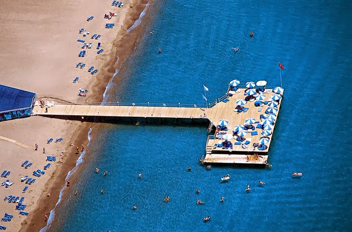 imagini hotel TITANIC LARA